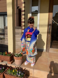 七五三７歳の女の子☆メイク☆ヘアアレンジアップ☆お着物のサムネイル